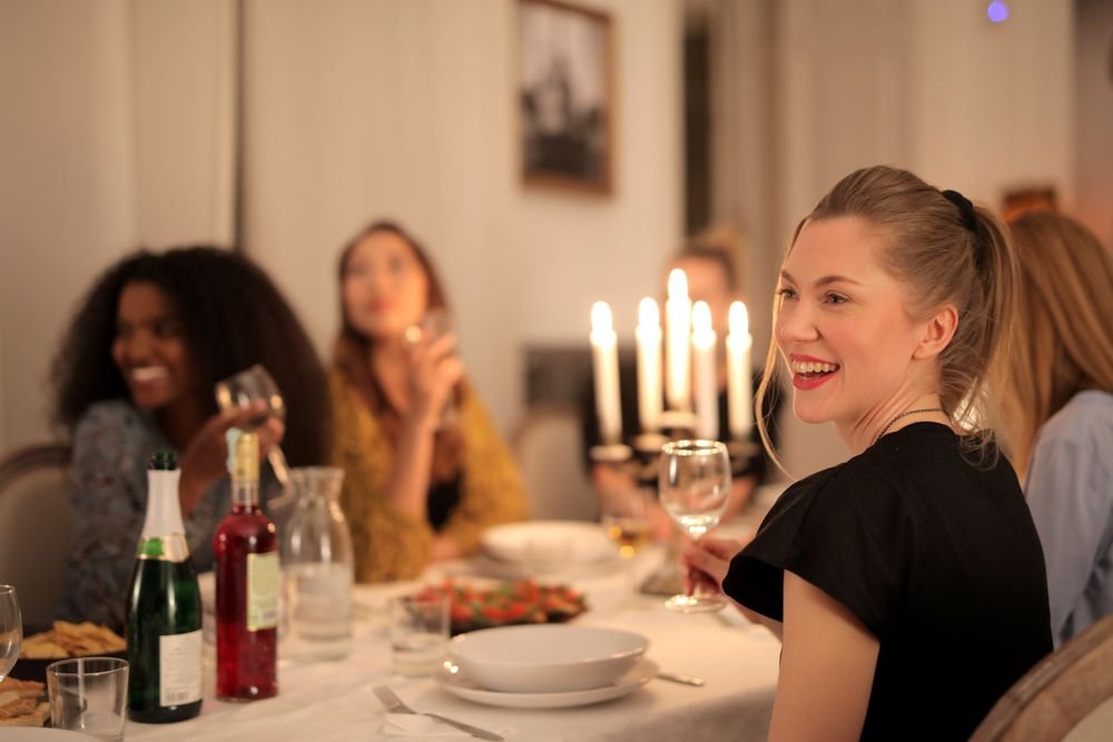 The Secrets Behind Extraordinary Dinner Parties #LuxuryCatering #LuxuryLifestyle #LuxuryEvents #FineDining #LuxuryWeddings #EventPlanning #LuxuryHospitality
