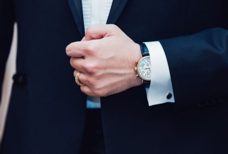 The Symbolism Behind Mens Wedding Rings #beverlyhills #beverlyhillsmagazine #weddingrings #mensweddingring #weddingbands