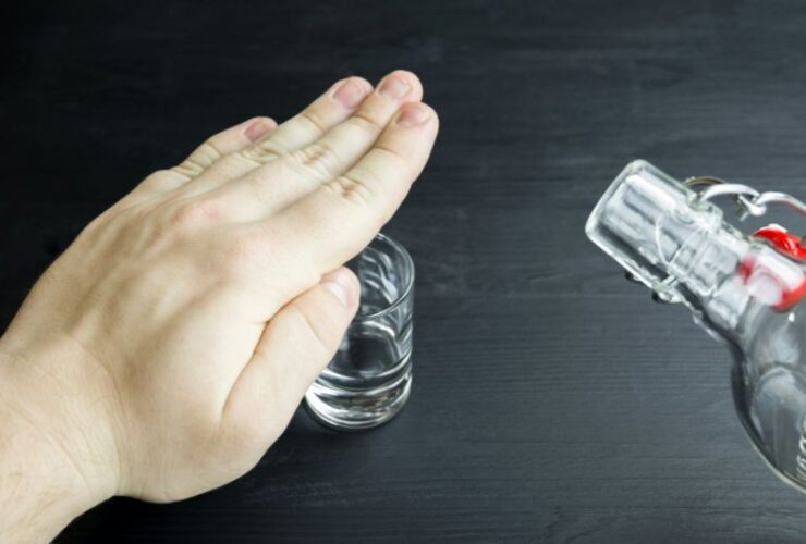 The Tragedy of Using Alcohol as a Coping Mechanism #beverlyhills #beverlyhllsmagazine #problematicdrinkinghabits #developingalcoholdependence