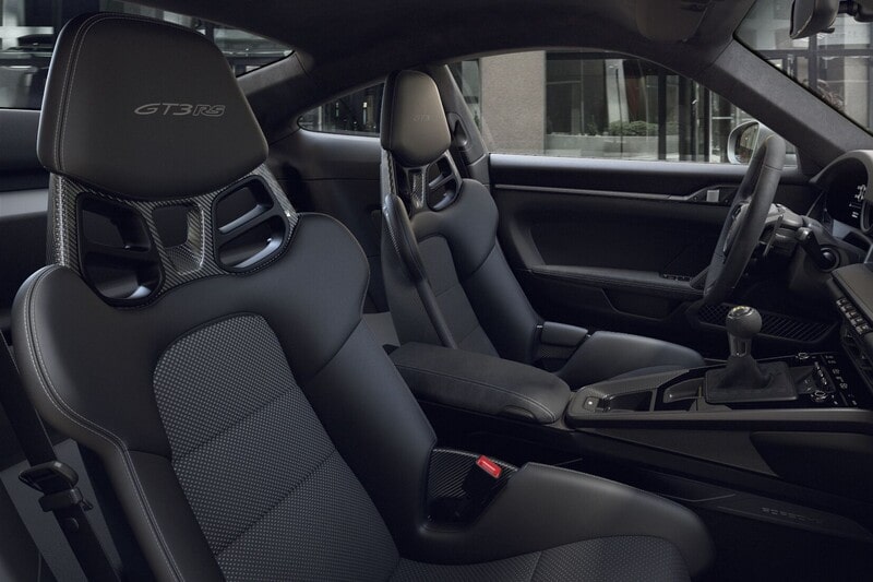 The Ultimate Fast Sportscar: Porsche 911 GT3 RS #beverlyhills #bevhillsmag #beverlyhillsmagazine #luxury #cars