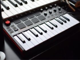 Things To Consider When Buying A MIDI Controller #MIDIcontroller #MIDIkeyboard #musicalinstruments #beverlyhills #beverlyhillsmagazine #bevhillmag