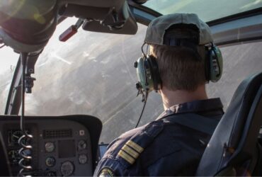 Things To Know Before Becoming A Helicopter Pilot #beverlyhills #beverlyhillsmagazine #helicopterflying #helicopterpilot #becomingacommercialpilot #flyingindustry
