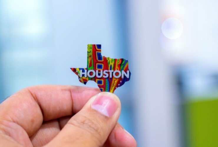 Things To Know Before Moving To Houston, Texas #beverlyhills #beverlyhillsmagazine #movingtohouston #movingbusiness #movingbusiness #movingindustry #houstonmovingbusiness