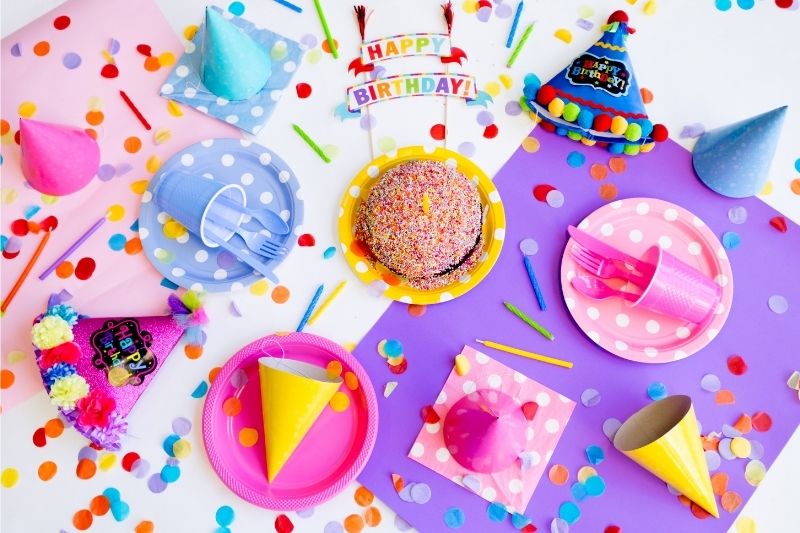 Tips For Making A Kids Birthday Special #beverlyhills #beverlyhillsmagazine #funactivities #birthdayparty #birthdaycelebration #birthdaycake #kid'sbirthdayparty #bevhillsmag