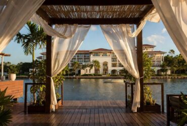 Tips for Planning A Luxurious Vacation #beverlyhills #beverlyhillsmagazine #bevhillsmag #luxuriousvacation #planningatrip #luxurytravel #destination