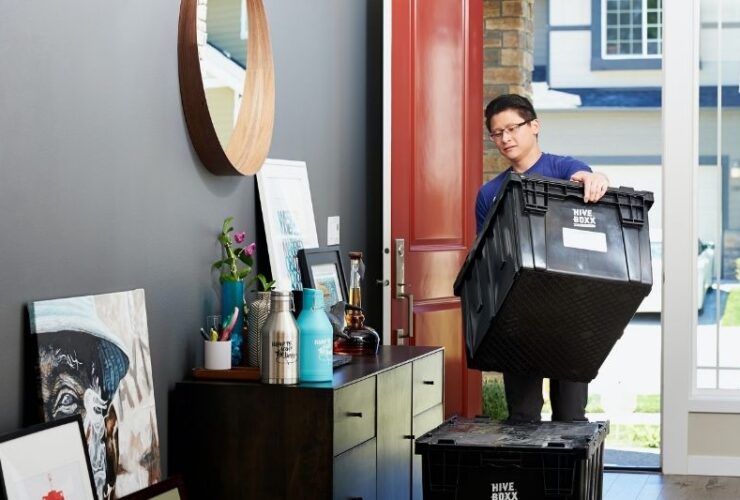 Tips for Researching Local Moving Companies #beverlyhills #beverlyhillsmagazine #bevhillsmag #brooklynmovers #localmovers #movingfirm