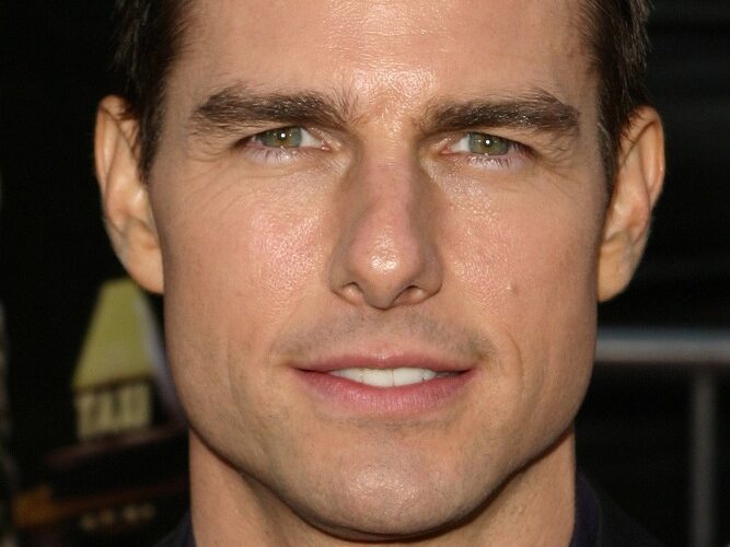 Hollywood Spotlight: Tom Cruise #bevhillsmag #beverlyhillsmagazine #beverlyhills #celebrities #moviestars #hollywoodspotlight #celebrityspotlight #TOMCRUISE #hollywoodspotlight