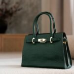 Top 10 Luxury Handbag Brands For Fashion Lovers #Luxuryhandbags, #Designerhandbags, #Fashionbrands, #Luxury #fashion