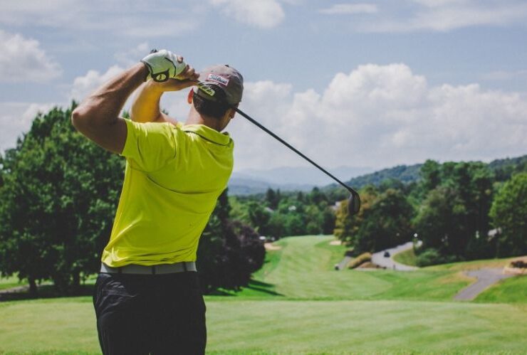 Top 8 Health Benefits of Playing Golf #golf #golfing
