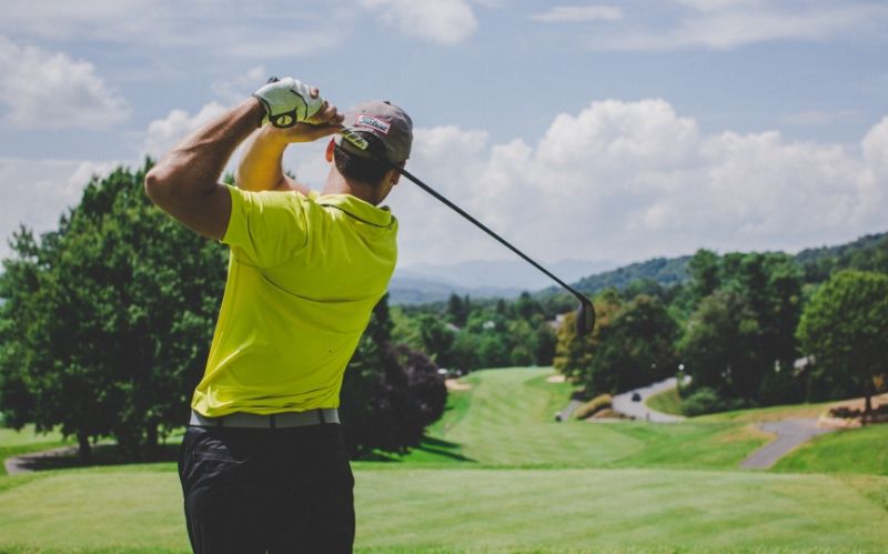 Top 8 Health Benefits of Playing Golf #golf #golfing