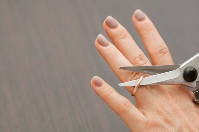 Top Tips For Dealing With Divorce #beverlyhills #beverlyhillsmagazine #divorceattorney #divorcerate #marriage #perfectpartner #resentmentandanger #bevhillsmag