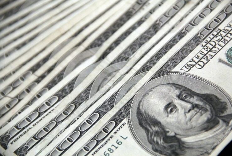 Top Tips That Will Help Your Investment Plans #beverlyhills #beverlyhillsmagazine #investmentplans #soundinvestment #makeinformeddecision #educateyourself #startinvesting #bevhillsmag