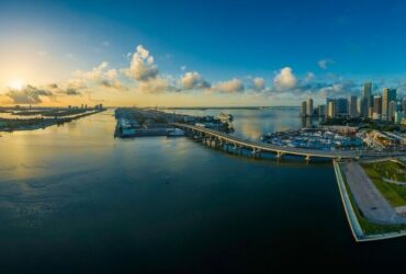 Top Tips To Organize A Luxury Vacation In Miami #beverlyhills #beverlyhillsmaazine #luxurytraveler #luxuryvacation #beautyofMiami #outdooractivities #rentalproperties #planningavacation #bevhillsmag