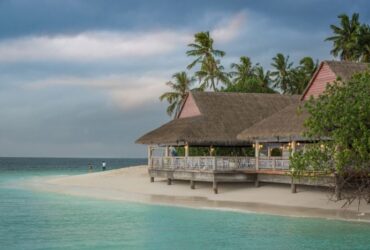 Top UK Hotels For A Perfect Weekend Getaway #fantasticrestaurant #beverlyhills #beverlyhillsmagazine #bevhillsmag #bestdeals #travel #holidaydestinations #UKhotels