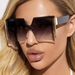 Beverly Hills Magazine Tracy Elsie Grey Gradient Square Rimless Sunglasses Blush Mark