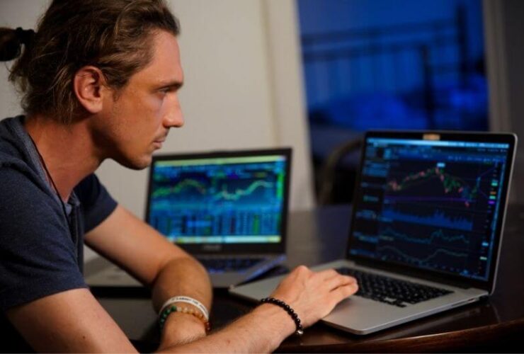 Trading forex: How do you become profitable: #beverlyhills #beverlyhillsmagazine #bevhillsmag #forextrading #trading #trading #investing #tradingbroker #broker #forex #successfultrader #profitabletrader