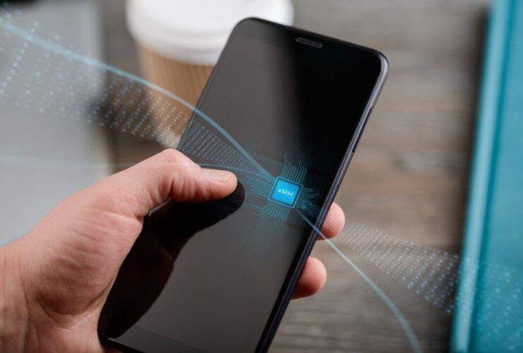 Travel With eSIM In Japan For An Ideal Connectivity #beverlyhills #beverlyhillsmagazine #visitingJapan #eSIMtechnology #eSIMforJapan #travelapps