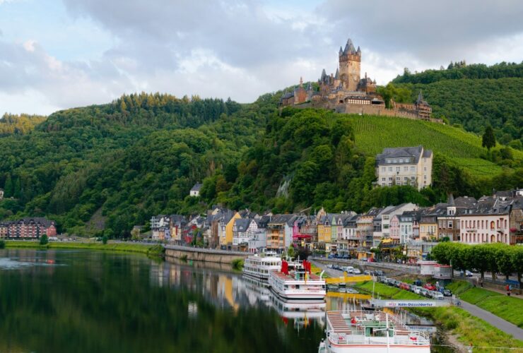 TRAVEL TO GERMANY: 5 Historic #Castles #travel #germany #bevhillsmag #beverlyhills #beverlyhillsmagazine