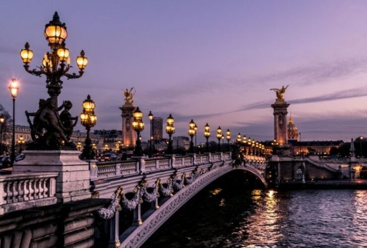 Virtual Joie de Vivre: Paris from Afar #beverlyhills #beverlyhillsmagazine #bevhillsmag #virtualtour #travelexperience #paris