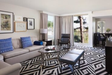 West Hollywood Hotel: Chamberlain #bevhillsmag #chamberlain #westhollywoodhotel #dermalogica #soothemassage