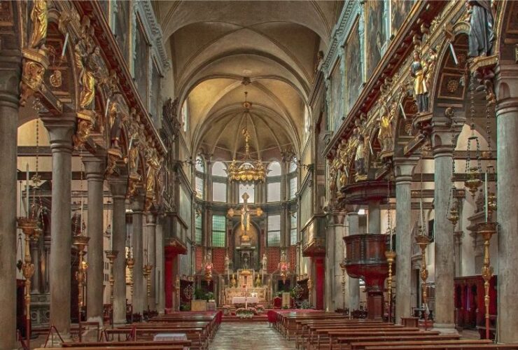 What Makes A Church Such A Peaceful And Spiritual Place? Find Out Here #beverlyhills #beverlyhillsmagazine #bevhillsmag #church #spiritualplace #spirituality #calmnessandkindness