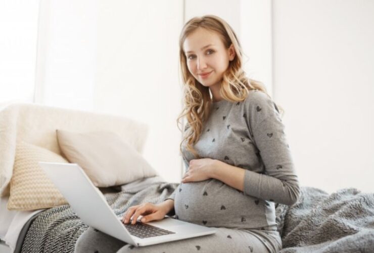 What To Get When You're Expecting :#beverlyhills #beverlyhillsmagazine #expecting #expectingmother #pregnant #pregnancy #newborn #baby #babygifts #expecting