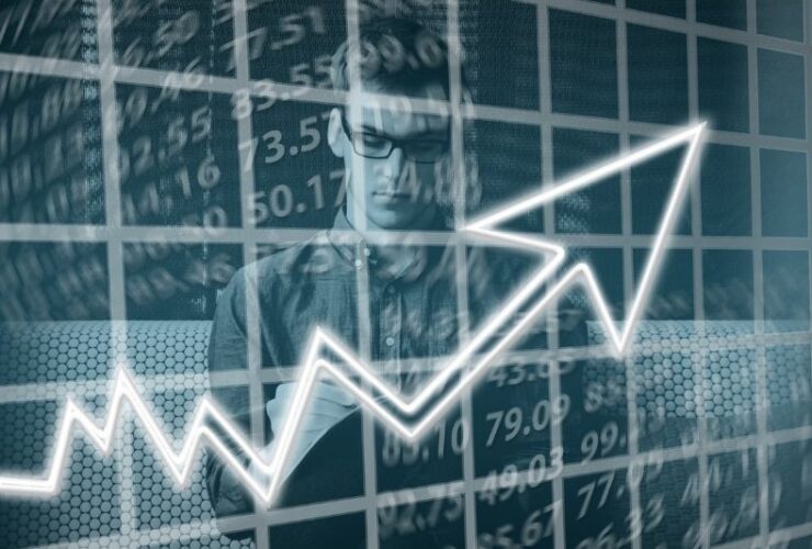 What To Look Out For When Buying Stocks #beverlyhills #beverlyhillsmagazine #bevhillsmag #buyingstocks #stockexchange #financialproblems #dividends