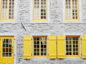 What Types of Glazing Should You Choose for Your Door? #beverlyhills #beverlyhillsmagazine #bevhillsmag #glazingyourdoors #typesofglazing #glasslayer #doubleglazing #glasspanels