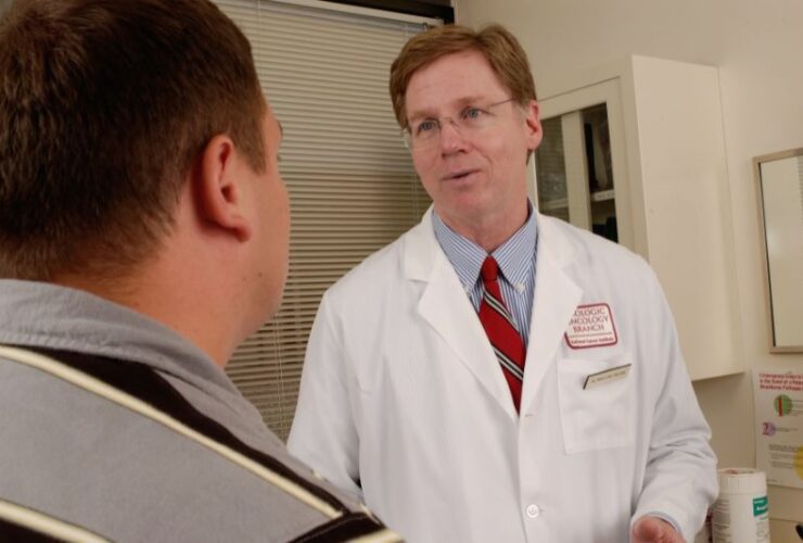 What is The Role of Urologists in Comprehensive Care? #beverlyhillsmagazine #beverlyhills #comprehensivecare #medicalprofessionals #urologist #urologypatients