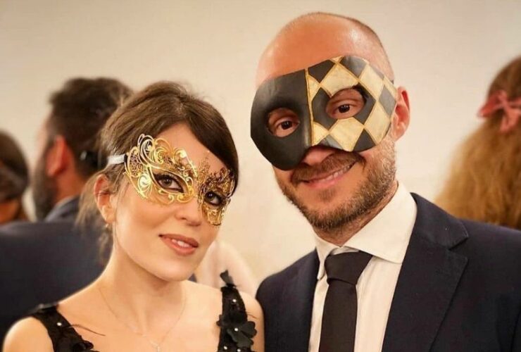 What is the Role of Costume in A Theme Party #beverlyhills #beverlyhillsmagazine #costumethemeparty #party #event #fastingseason #eatgoodfood