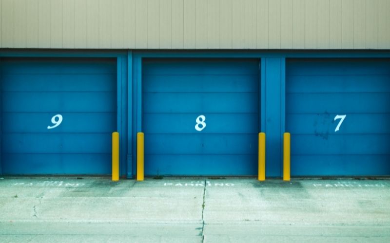 What to Look For in a Storage Unit #beverlyhills #beverlyhillsmagazine #bevhillsmag #storageunit #rightstorageunite #security #accessibility