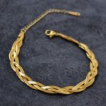 Why Gold and Platinum Chains Remain Timeless Fashion Staples #beverlyhills #beverlyhillsmagazine #platinumchains #timelessfashion #goldplatedchain