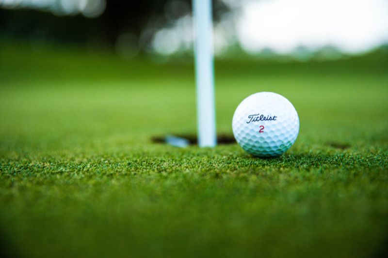 Why Golfing Can Be An Excellent Choice For Your Holiday #beverlyhills #beverllyhillsmagazine #golfing #golfcourse #leisurelyactivity #greatworkout