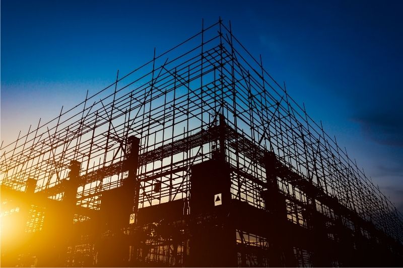 Why Is Aluminum Such a Game-Changer in the Construction Industry? #beverlyhills #beverlyhillsmagazine #bevhillsmag #constructionindustry #buildingmaterials #modernbuilding #aluminum