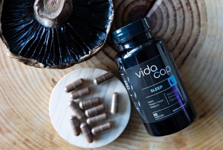 Why Reishi Mushroom Capsules are Healthy #beverlyhills #beverlyhillsmagazine #reishimushroom #mushroomcapsules #healthyimmunesystem #healthbenefits #beneficialvitaminsandminerals #bevhillsmag