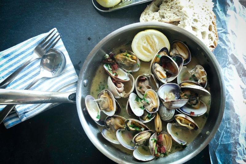 Why Seafood Is the Ultimate Choice for Elegant Dinner Parties #beverlyhills #beverlyhillsmagazine #dinnerparty #nutritiousfood #seafooddishes #cookingseafood