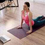 Why Virtual Training Is an Intriguing Fitness Hack That Works #beverlyhills #beverlyhillsmagazine #workingout #workingoutfromhome #virtualtraining #fitnesshack #fitnessinstructor #personaltrainer #workoutsession