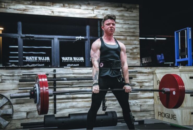 Why You Should Add Weight Lifting To Your Routine #beverlyhills #beverlyhillsmagazine #exerciseroutine #improveyourhealth #liftingequipments #liftingweights