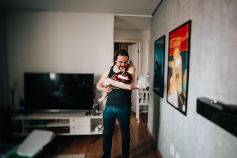 Why You Should Opt for Decorating Your Walls with Posters #beverlyhills #beverlyhillsmagazine #wallposters #decorpieces #cozierhome #decoritems