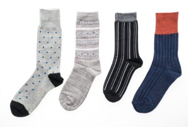 Woolen Socks and Caps For Winters #beverlyhills #beverlyhillsmagazine #woolensocks #durablesocks #funsocks #modernfashion #colorfulsocks