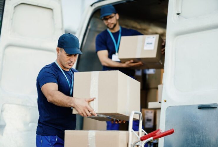 Your Guide For the Best Movers in New York City #beverlyhills #beverlyhillsmagazine #bestmoversinnewyorkcity #movingstrategies #dynamicmoversNYC #localmovers