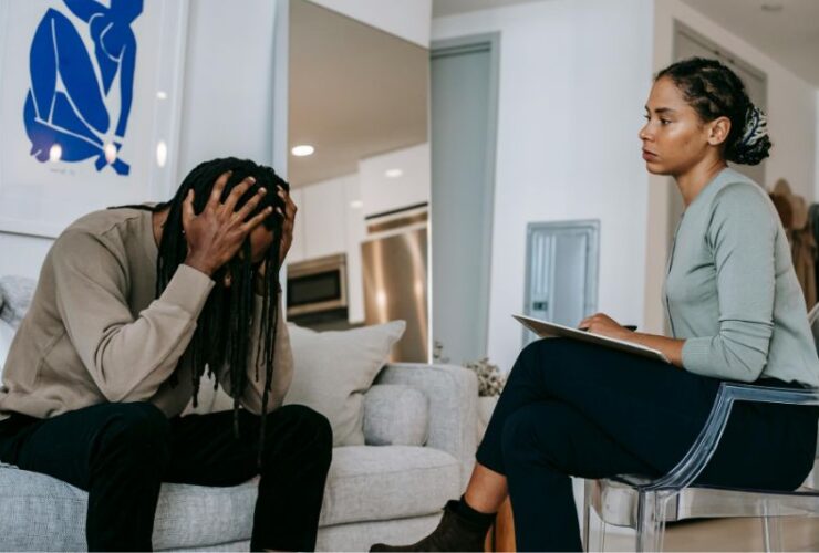 Your Intrusive Thoughts May Be a Symptom of OCD #beverlyhills #beverlyhillsmagazine #OCD #intrusivethoughts #obsessivecompulsivedisorder #mentalhealth