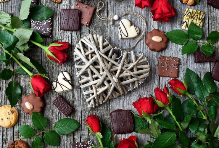 How To Choose The Best Online Gift Store #gifts #giftstores #onlinegifts #bouquets #chocolates #love #bevhillsmag #beverlyhills #beverlyhillsmagazine