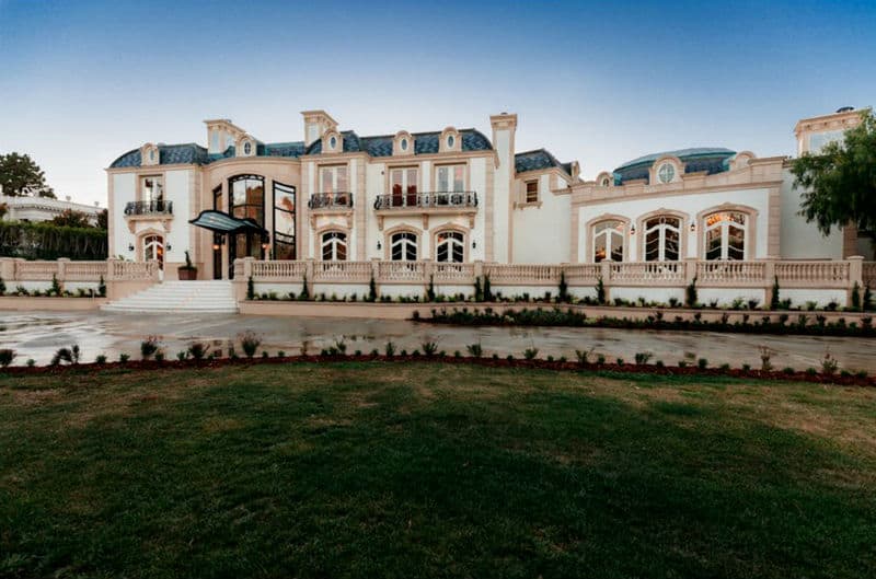 Top 5 Most Expensive Homes in Beverly Hills #beverlyhills #beverlyhillsmagazine #realestate #mansions #dreamhomes #luxury #homes #bevhillsmag