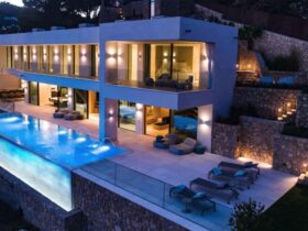 Dream Home in Mallorca, #Spain $14.6Million #luxury #dreamhomes #mega #mansions #mallorca #realestate #beverlyhills #beverlyhillsmagazine #bevhillsmag
