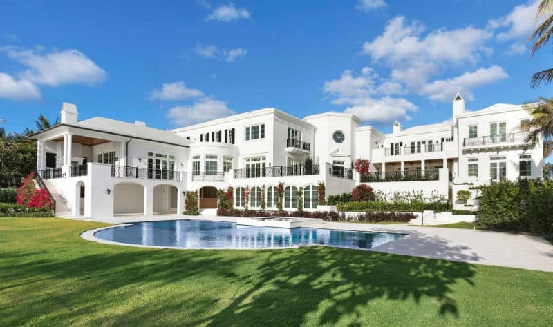 Palm Beach Dream Home $61,500,000 #luxury #dreamhomes #mega #mansions #florida #realestate #beverlyhills #beverlyhillsmagazine #bevhillsmag