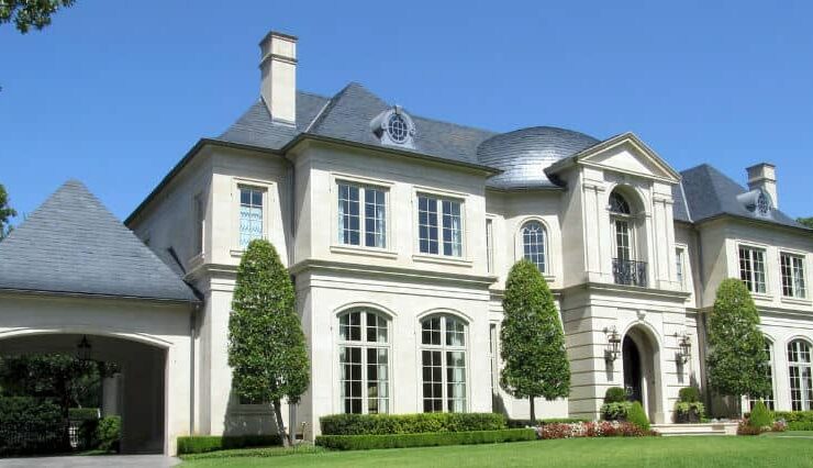 3 Furniture Pieces To Add Luxury to Your Home ~beautiful mansion #homedecor #interiordeisgn #decorating #beverlyhills #bevhillsmag #bevelryhillsmagazine