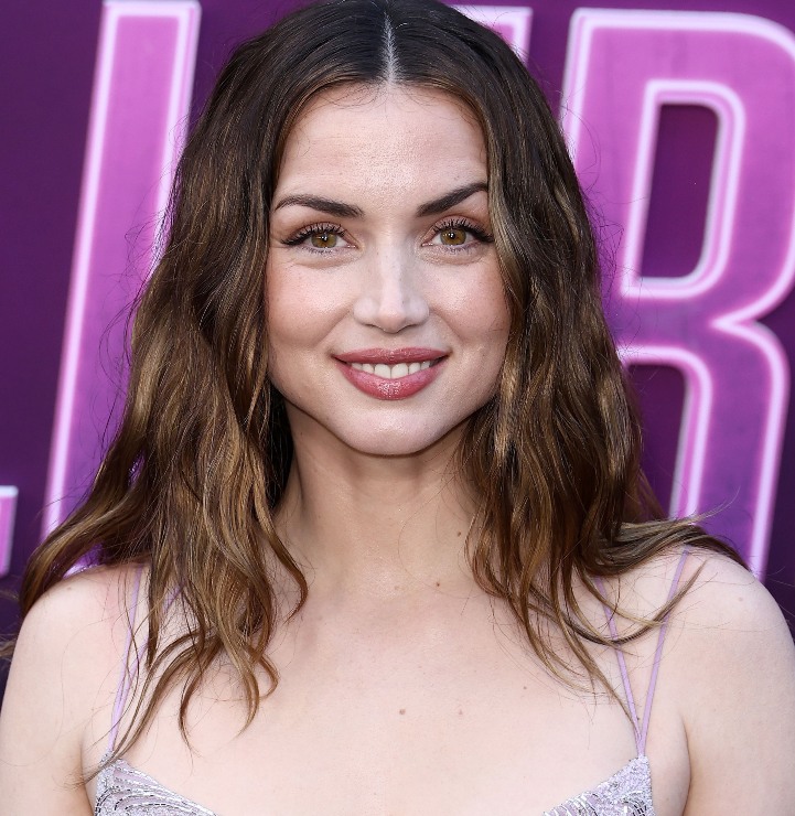 Hollywood Spotlight: Ana De Armas #anadearmas #hollywood #celebrities #moviestars #beverlyhillsmagazine #beverlyhills #bevhillsmag
