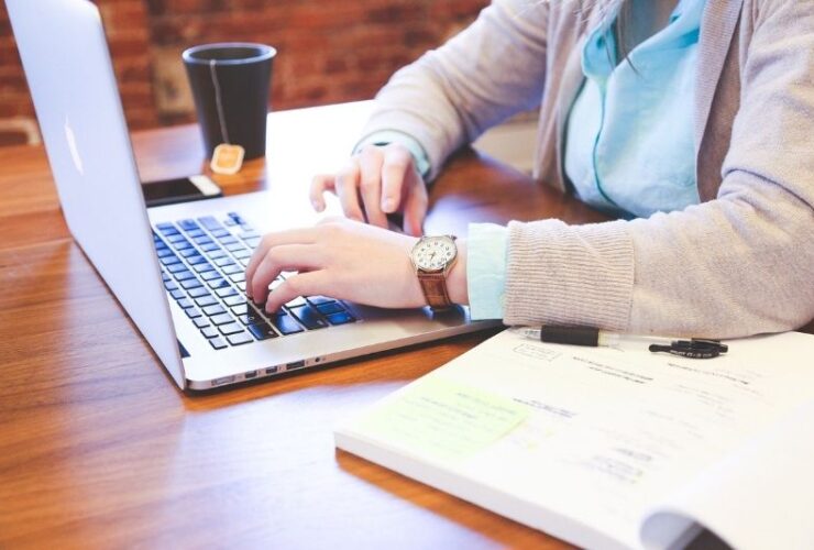 4 Ways Marketing Agency Help Your Business #beverlyhills #beverlyhilsmagazine #bevhillsmag #brandawareness #businessplan #marketingagency #marketingstrategy #startyourownbusiness