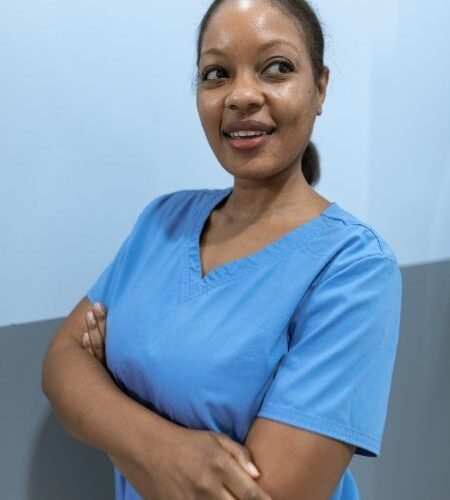10 Tips To Keep Your Scrubs In Great Shape #healthcareenvironment #keepthemtidy #scrubs #scrubsingreatshape #bevhillsmag #beverlyhills #beverlyhillsmagazine